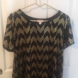 Large Elegant Lularoe Carly